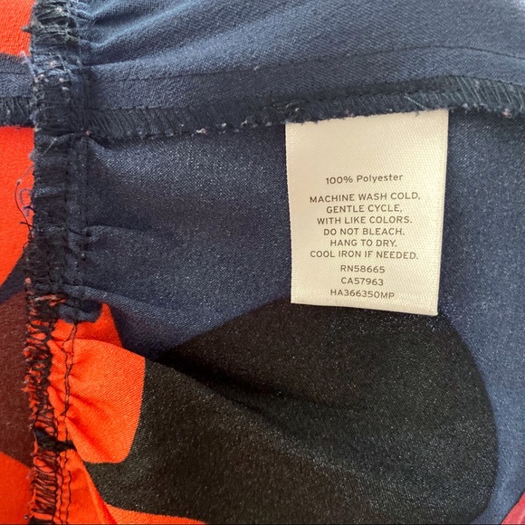 Halogen Long Sleeve Button Back Ruffle Hem Dress - Picture 7 of 12